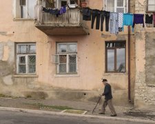 Будинки одеситів розвалюються по швах, люди можуть опинитися на вулиці: кадри катастрофи