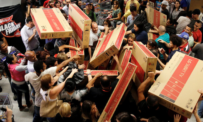 Розпродаж у "Чорну п'ятницю", фото Kyiv.info