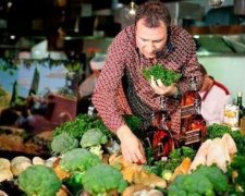 "Продуктові ландшафти" Карла Уорнера підкорили світ