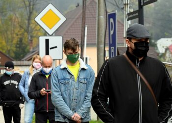 карантин в Украине, фото: REUTERS