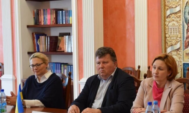 Володимир Бугров
