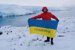 Програміст з українським прапором дістався до льодовиків Арктики (фото)
