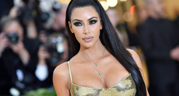 5 знаменитых красоток, накачавших себе попу, как у Ким: модный тренд или безумие