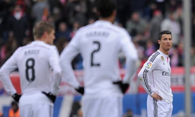 «Реалу» запретили покупать новых игроков