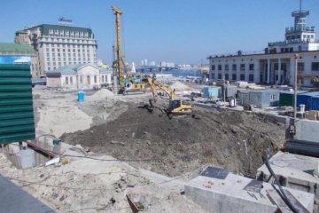 На Поштовій закопали вулицю часів Київської Русі