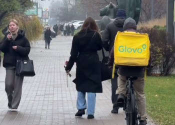 Українці, кадр з відео