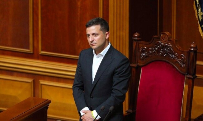 5 перших законів Зеленського: НАБУ, Конституція, майбутнє нардепів та інше