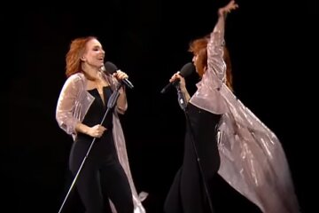Сестры Anna-Maria, скрин из видео