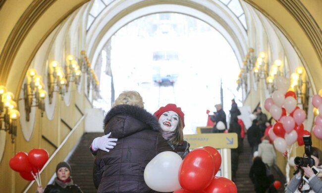 День Святого Валентина в Киеве, фото: Униан