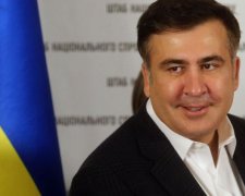 Порошенко доручив Саакашвілі боротися з корупцією в Одесі 