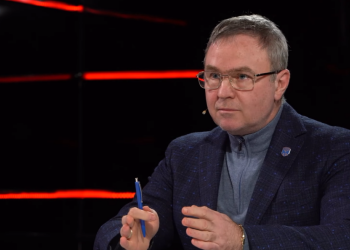 Владимир Левин