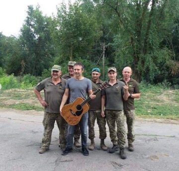 Фото со страницы Святослава Вакарчука