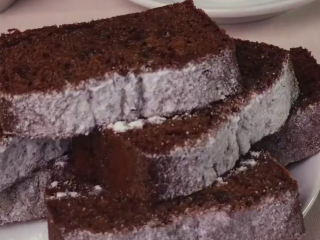 Пирог из варенья, кадр из видео