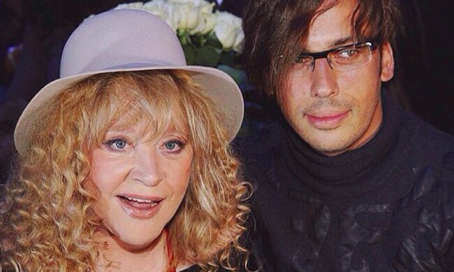 Галкін і Пугачова показали, як розважаються на задньому сидінні авто: справжнє кохання через 14 років