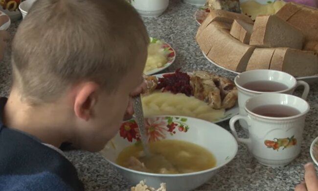 Интернат, кадр из видео