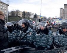 Зброю "чорної роти" Беркута знайдено на дні озера