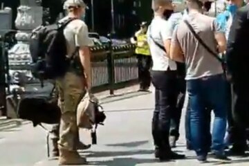 К Раде в Киеве согнали снайперов, ждут Зеленского