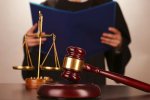 Ґвалтували і знімали 4-річну доньку в "дорослих фільмах": під Дніпром судять парочку нелюдів