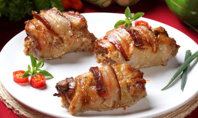 Курячі рулетики з гірчичним соусом: цікавий рецепт
