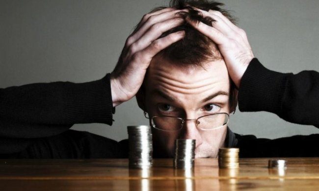 Минимальная зарплата будет повышаться трижды