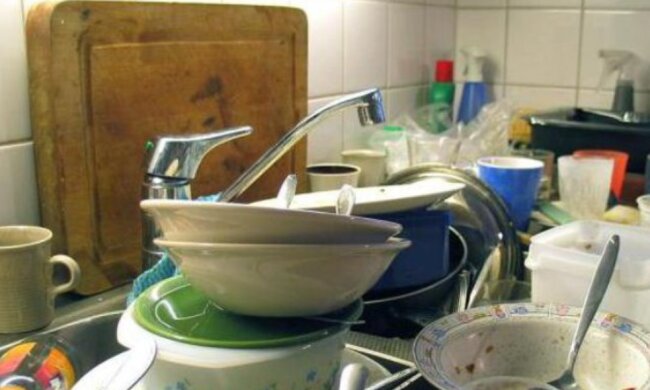 Жирний посуд, скріншот: YouTube