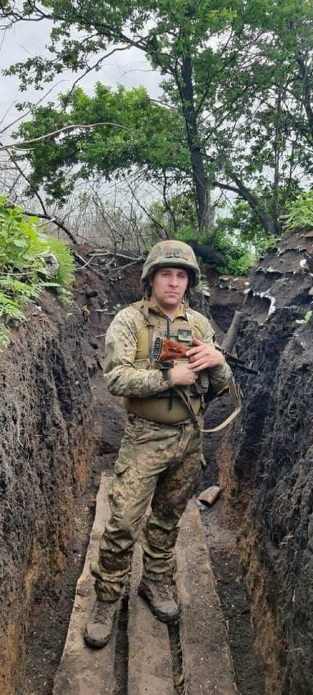 Військовий Денис, фото: ООС Facebook