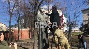 Г. Сковороду захистили від коронавірусу,скріншот з відео