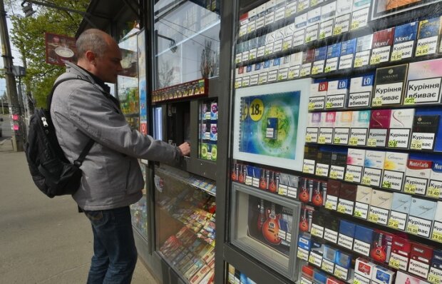 В Украине активно дорожают сигареты: почему от этого все стороны в "минусе" и чем опасна контрабанда