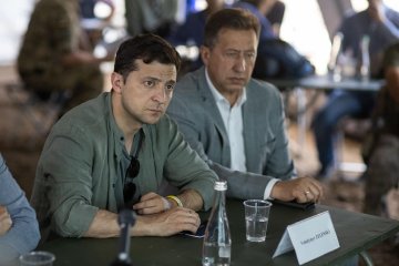 Головне за ніч: скандал Зеленського з митницею, помста фанатам Порошенка, нові тарифи на воду та зв'язок Філарета з Росією