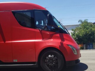 Tesla Semi