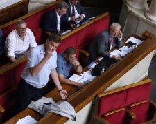 Депутат Оппоблока задекларировал квартиру в Крыму