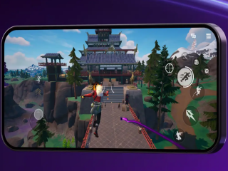 Fortnite на смартфоне, скриншот: YouTube