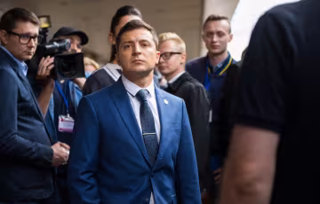 Зеленський втер носа всім чиновникам і показав, яким має бути президент: відео