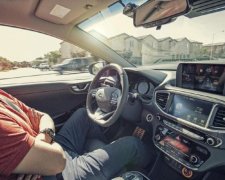 Британці дали настанови творцям "розумних" автомобілів