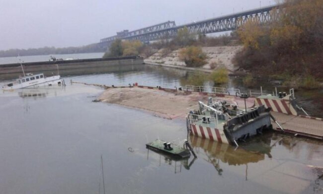 Экологическая катастрофа в Каховском водохранилище: что грозит региону