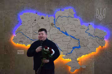 "Наша обязанность - быть достойными их жертвы": Подол почтил День Героев Небесной Сотни