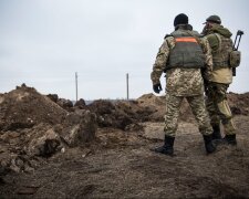 Украинцы больше всего верят армии, Зеленский даже не на втором месте, - опрос