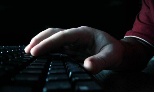 Нечего бояться: специалист прокомментировал спам-атаку Facebook