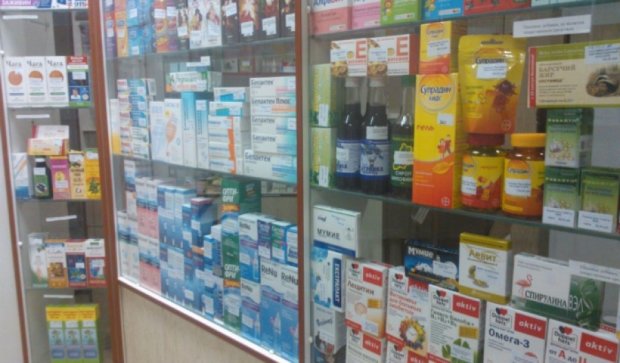 В Крыму цены на жизненно необходимые лекарства существенно завышенным 