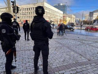 наслідки ракетного обстрілу Києва