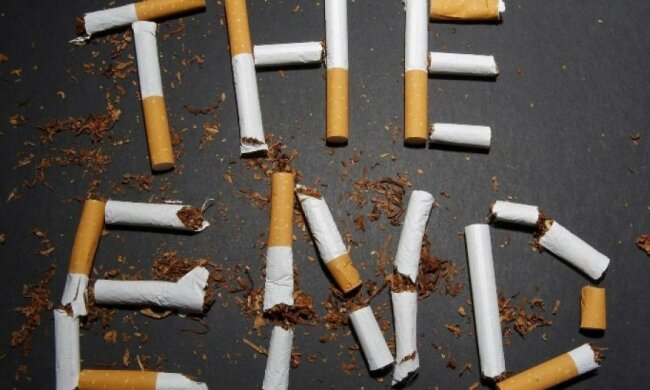 Нардепи проти ментолових цигарок