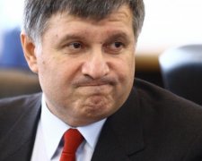 Аваков не буде судитися за право говорити російською