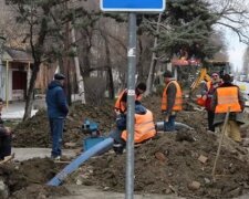 ремонт труб, скриншот из видео