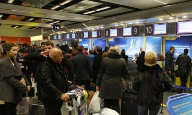 Скільки українців готові проміняти батьківщину на життя за кордоном