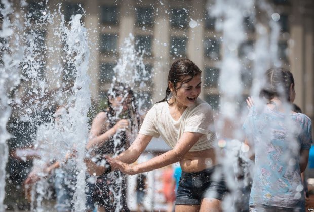 Синоптик порадовал украинцев невероятным прогнозом: 30-градусная жара уже на пороге