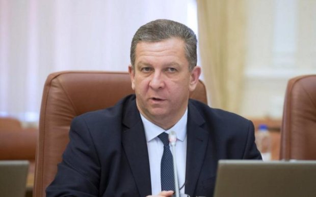 Украинцы посоветовали министру следить за собственным лицом