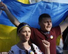 Более половины украинцев не чувствуют реформ