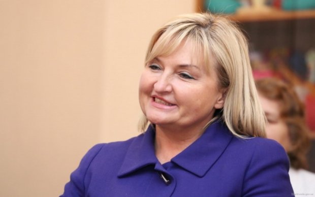 Луценко официально стала представителем президента в ВР