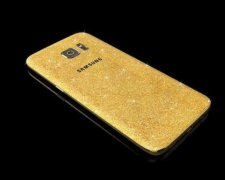 Samsung Galaxy S7 став золотим (відео)