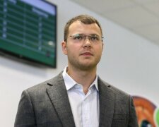 Министр инфраструктуры Владислав Криклий рассказал о самой главной проблеме Украины: "Бороться надо не с фамилиями"